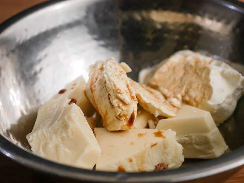 How to Make White Chocolate Ganache - Step 2 - inthekitch.net