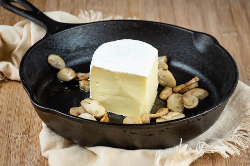 How to Bake Brie Step 3-2