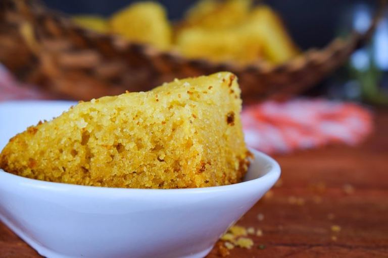 Electric Skillet Cornbread In the Kitch