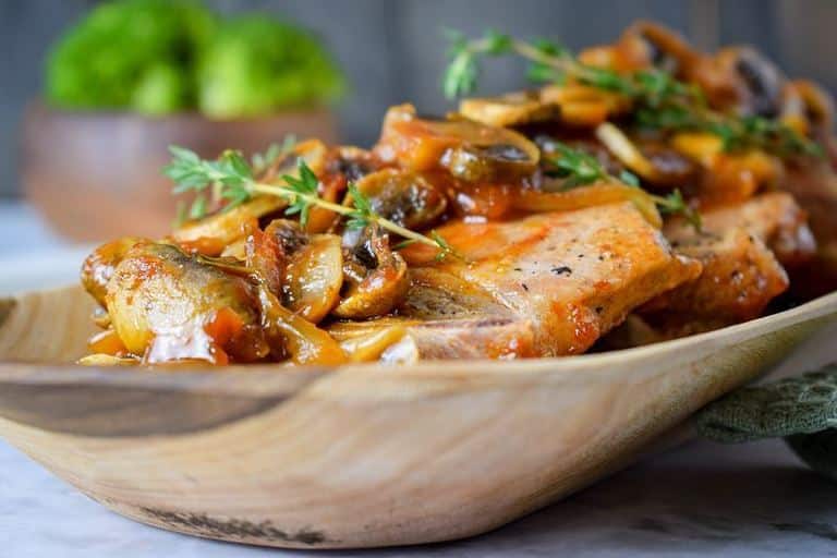 Electric Skillet Pork Chops In the Kitch