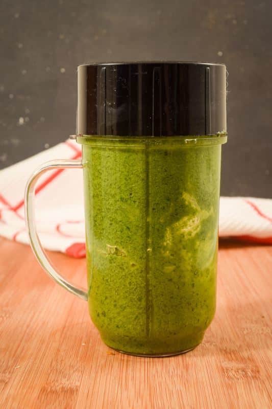 How to Make Basil Pesto Step 3-2
