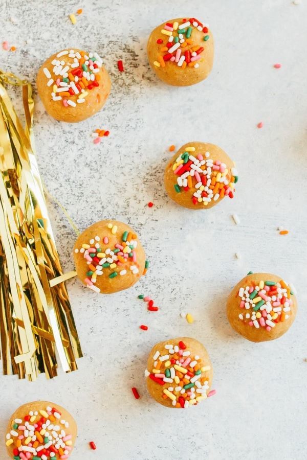 Orange healthy vanilla cake balls.