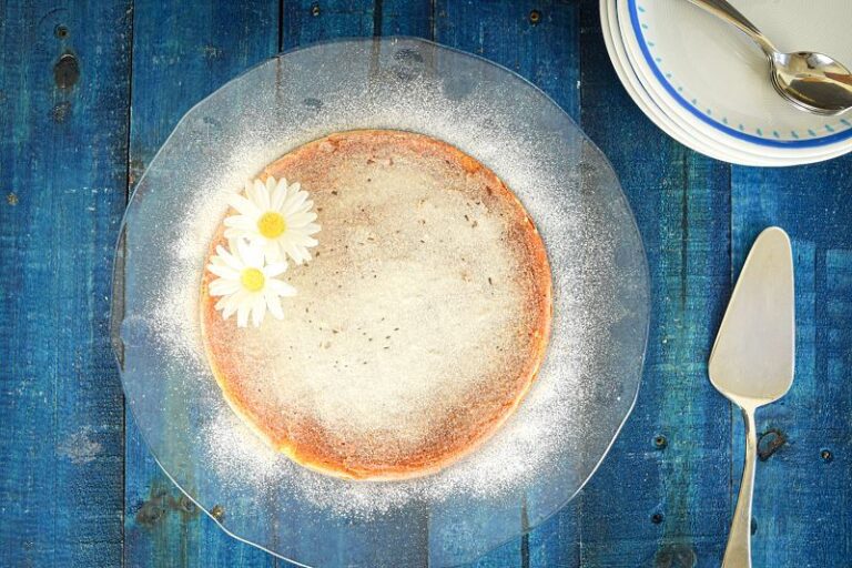 Electric Skillet Yogurt Cake In the Kitch