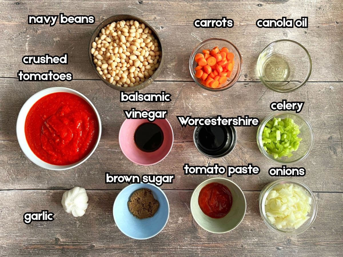 British skillet baked beans ingredients labeled.