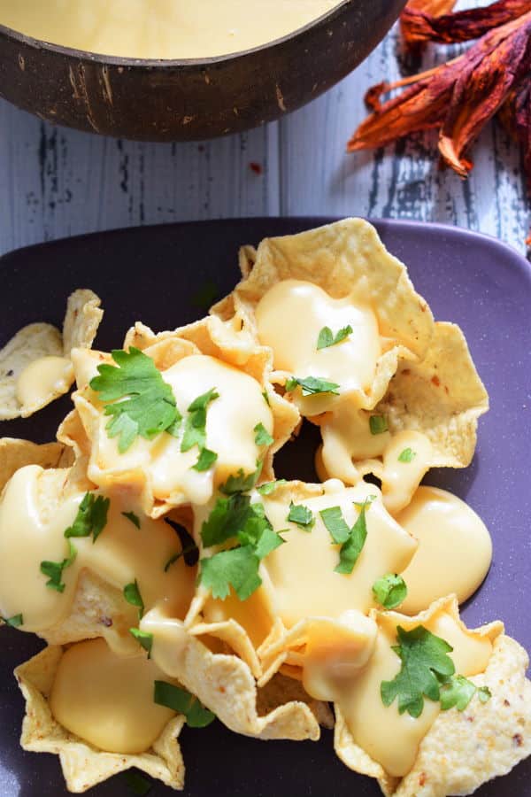 Easy White Cheddar Nacho Cheese Sauce - In the Kitch