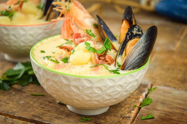 Electric Skillet Seafood Chowder - In the Kitch