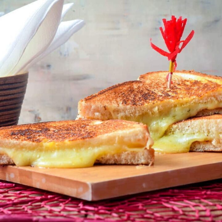 Electric Skillet Grilled Cheese Sandwiches In the Kitch