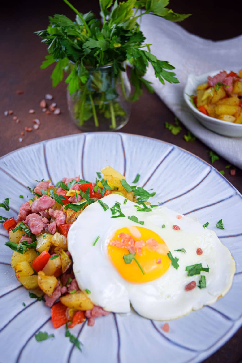 Electric Skillet Sausage and Egg Breakfast Hash In the Kitch
