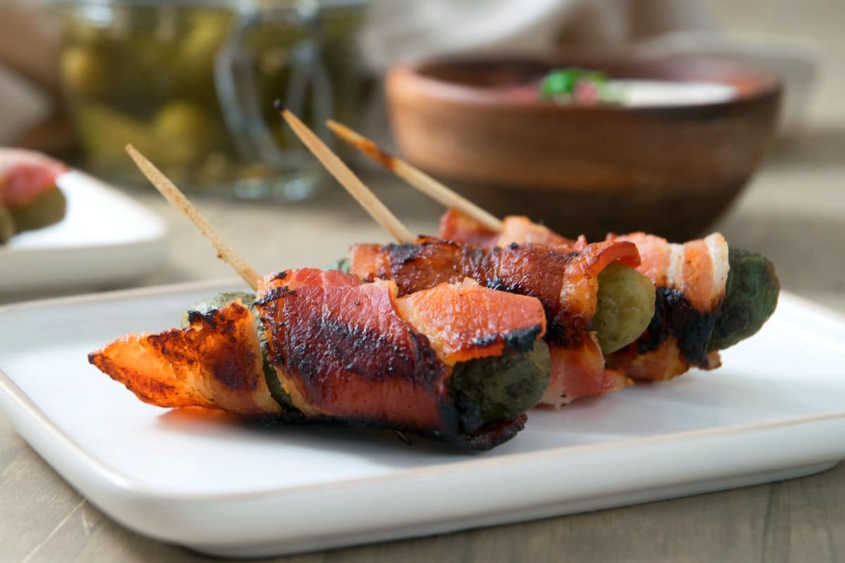 Grilled Bacon Wrapped Pickles with Creamy Garlic Dip