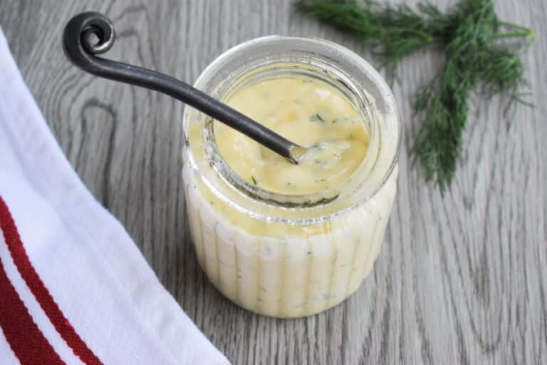 Simple HoneyDill Dipping Sauce In the Kitch