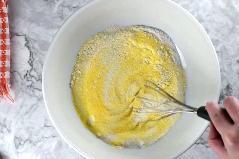 Electric Skillet Cornbread In the Kitch