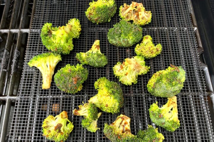 How to Grill Broccoli - In the Kitch