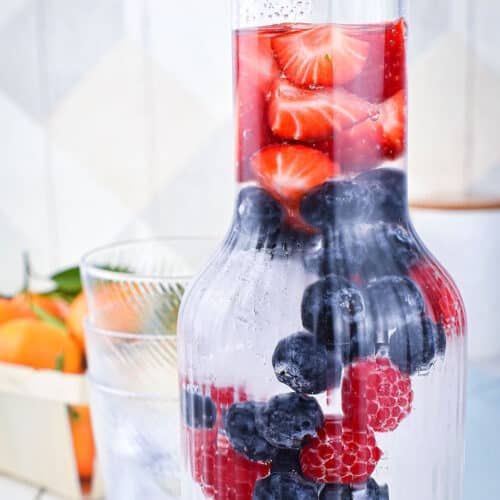 How to Make Fruit-Infused Water - In the Kitch