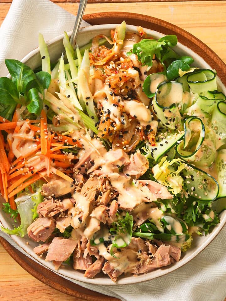 easy-caprese-pasta-salad-in-the-kitch