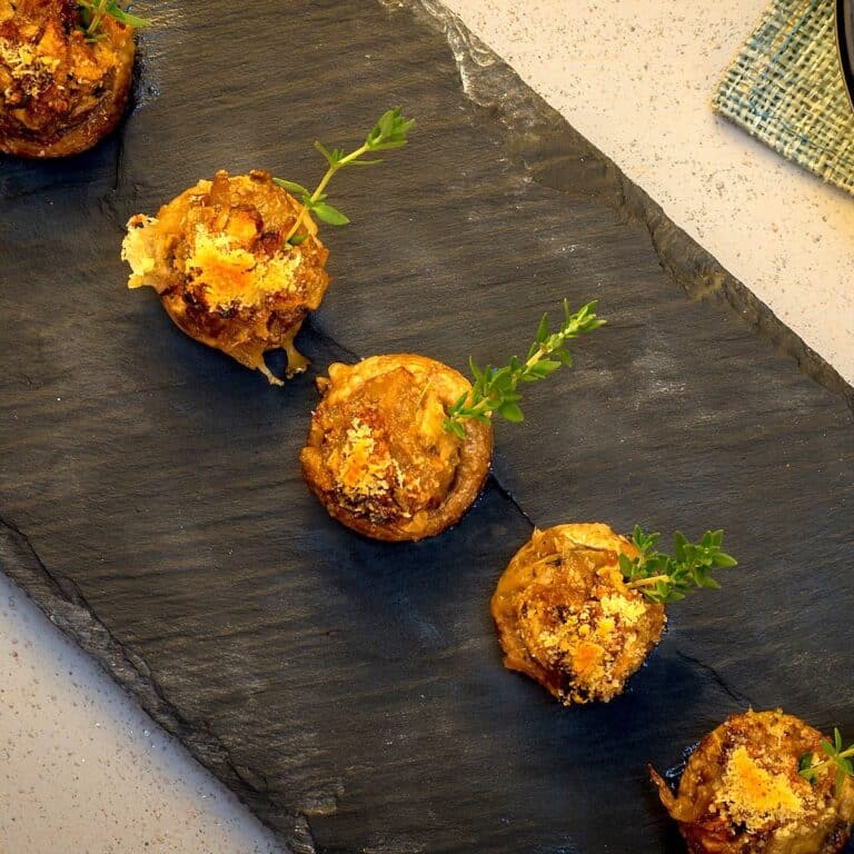 Stuffed Button Mushrooms In the Kitch